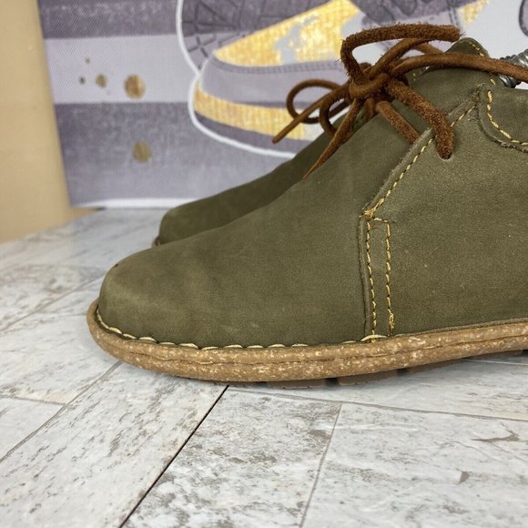 Born Nuala Army Green Nubuck Boho Boots Lace Up Womens Size 7 GUC‎ - Picture 3 of 11